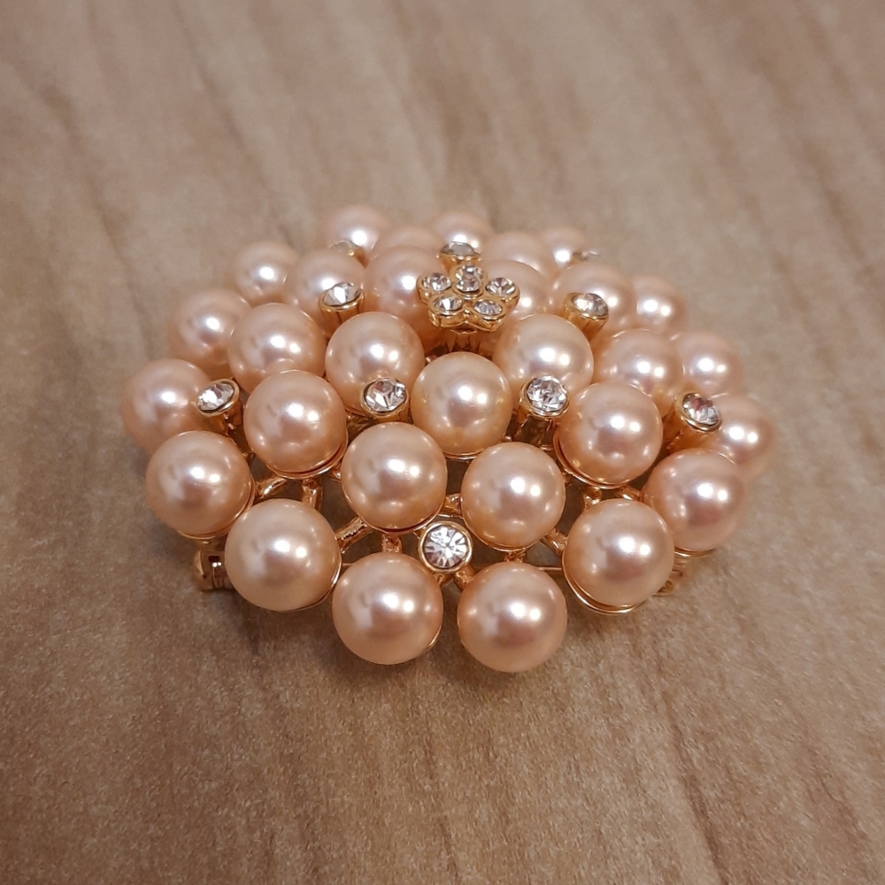 Carolee Pearl Brooch